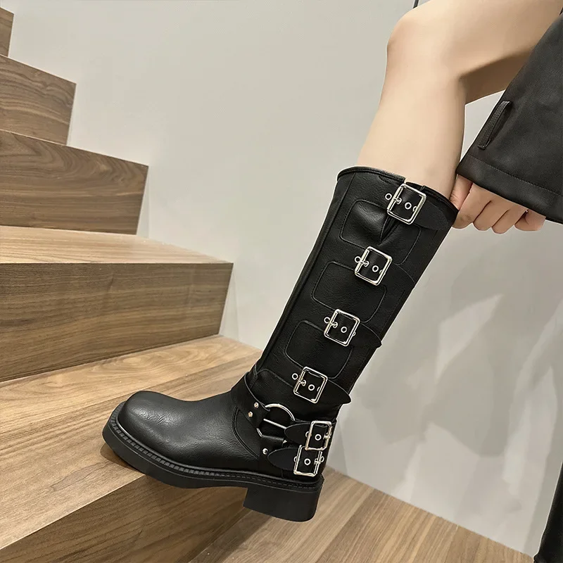

2024 Knee High Women's Knight Boots Autumn Winter New Designer Retro Metal Belt Buckle Platform Ankle Boots for Leather Shoes