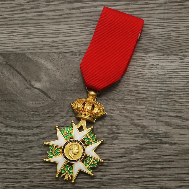 Ｆフランスの勲章＊アカデミー/教育勲章＊騎士級（実物） Fフランスの勲章＊アカデミー/教育勲章＊騎士級（実物） Fフランスの