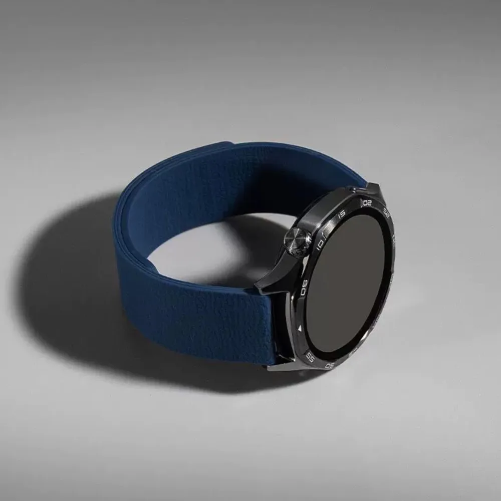 Versatile Silicone Magnetic Watch Strap - Adjustable 18mm/20mm/22mm