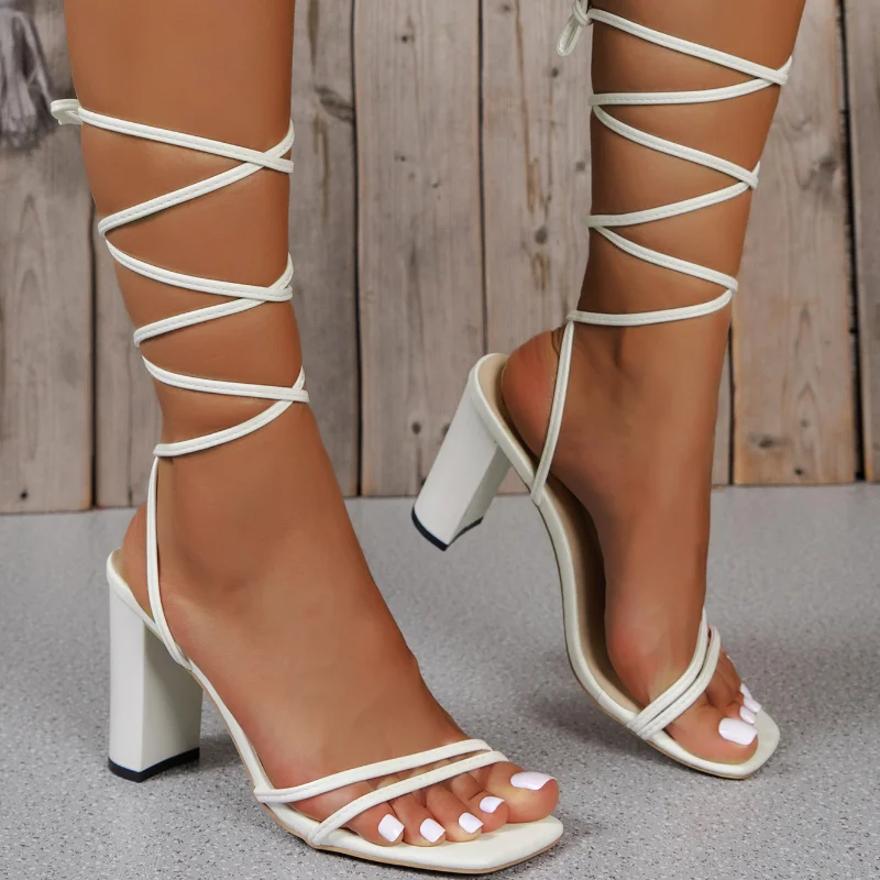 CL 26SS High Heel Pump 100 Beige Patent Leather 613872