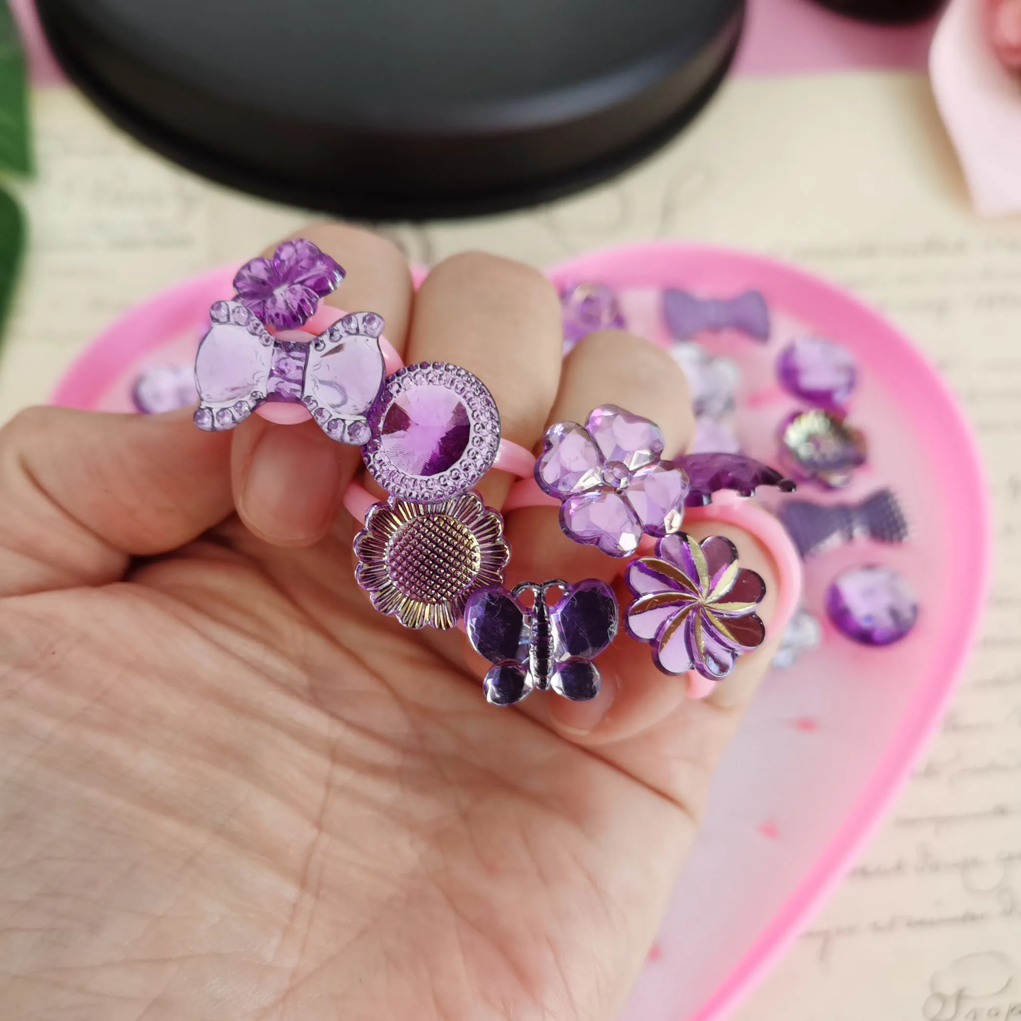 5/12/36 teile/los Großhandel Kind Harz Süßigkeiten Blume Bogen Seestern Fingerringe Kunststoff Kind Ring Kinder Party Geschenke Geburtstags mädchen – Detail 10