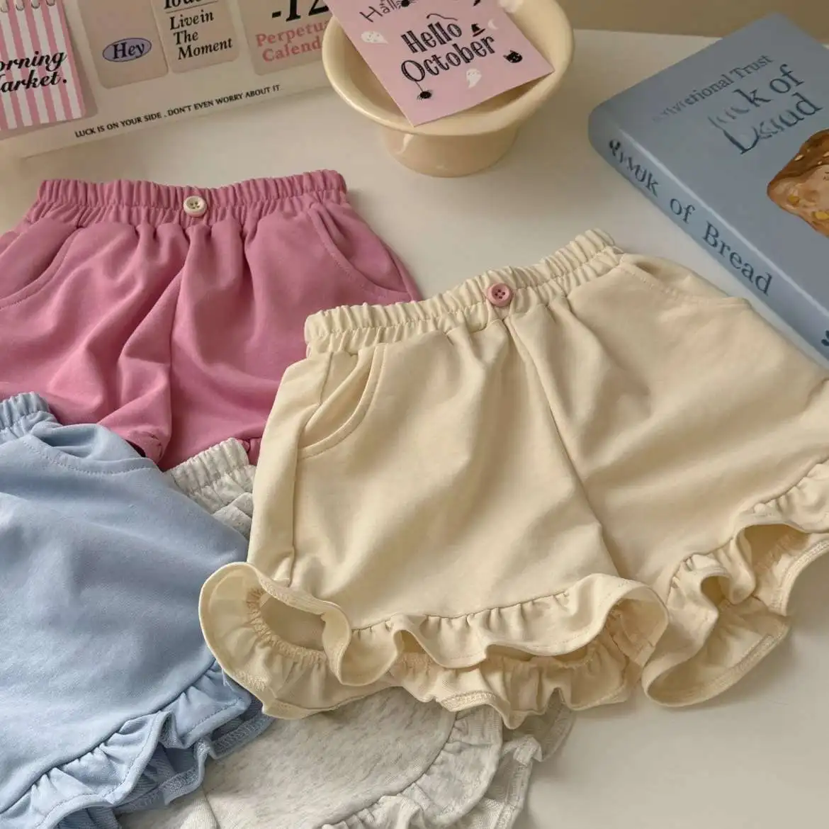 2026 새로운 여름 키즈 소녀 순수 코튼 반바지 느슨한 경량 레이스 트림 패션 를위한 다목적 캐주얼 하의 바지