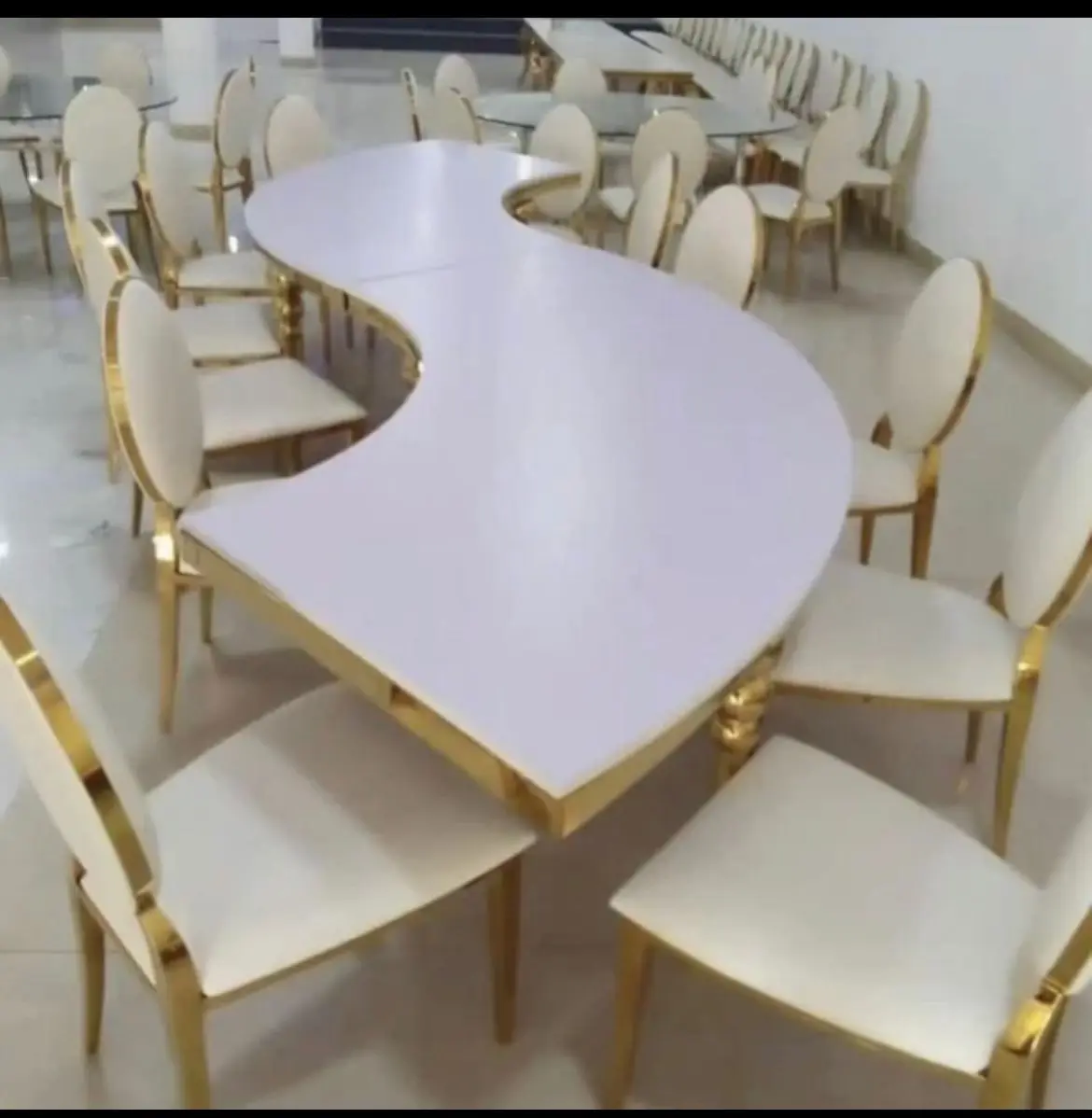 Gold stainless steel MDF round S shape dining wedding table party