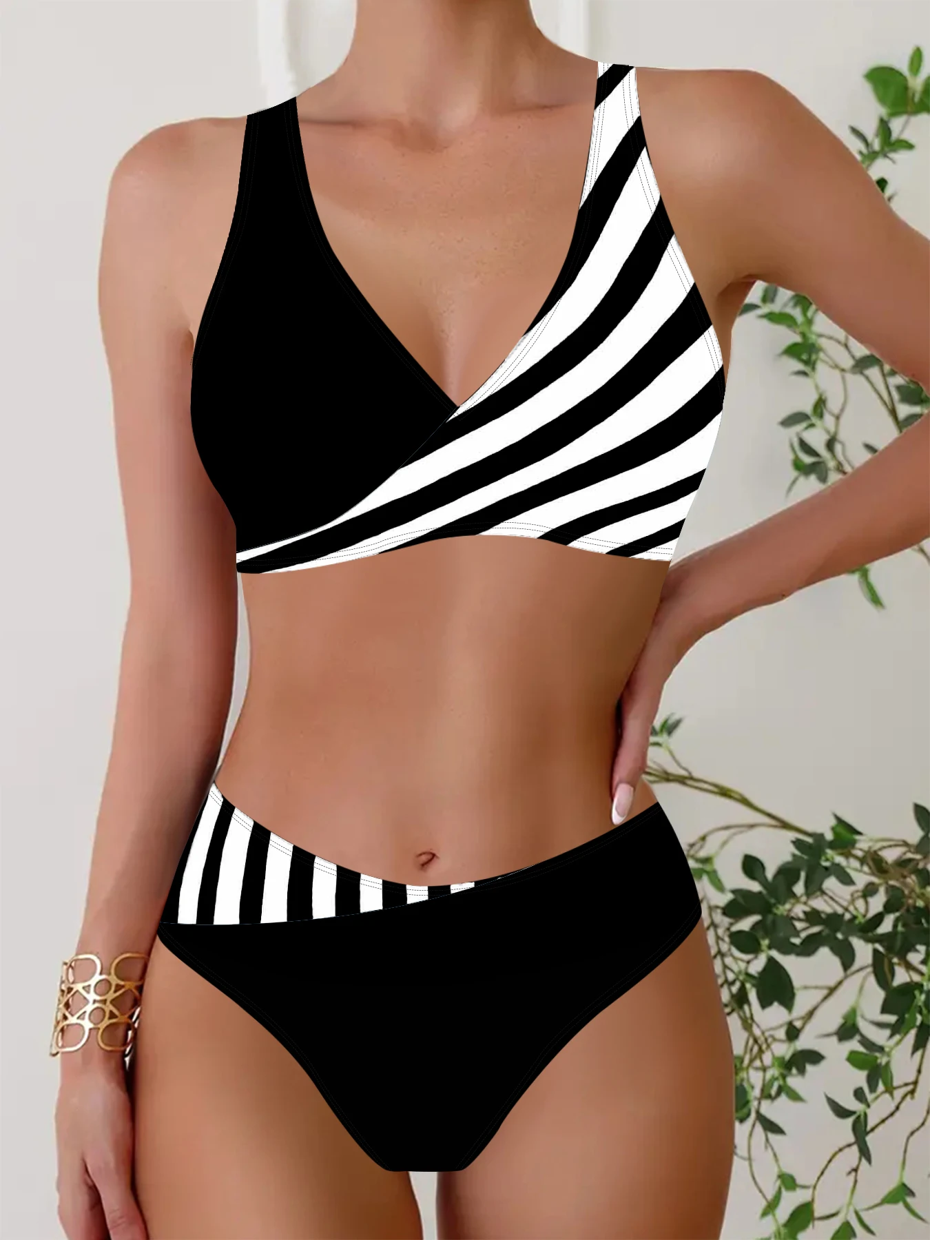 Sexy Women's Fashion Casual Classic Black and White Printed Women's Vacation Two-piece Bikini Set S-5XL 1