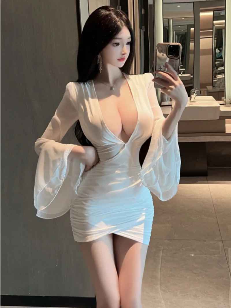 

Design Sensory Flare Sleeves Chiffon Spliced V-Neck Slim Wrap Hip White Sexy Dress Elegant For Women Slim Big V Neck Tops D7LQ