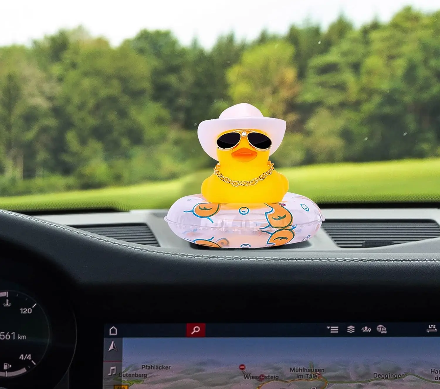 Venta al por mayor de pato de goma de juguete coche adornos pato negro del tablero de instrumentos del coche decoración con hélice casco Venta al por mayor de pato de goma de juguete coche adornos pato negro del tablero de instrumentos del coche decoración con hélice casco
