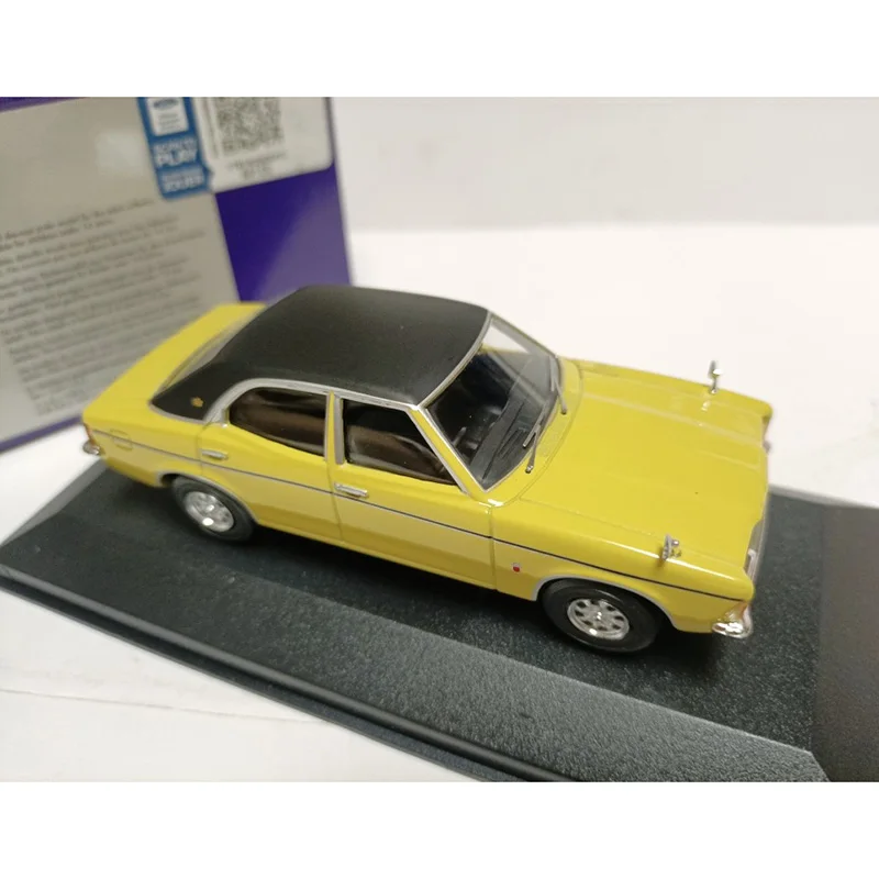 

Модель автомобиля Ford Cartina MKIII GXL в масштабе 1:43, украшения из сплава