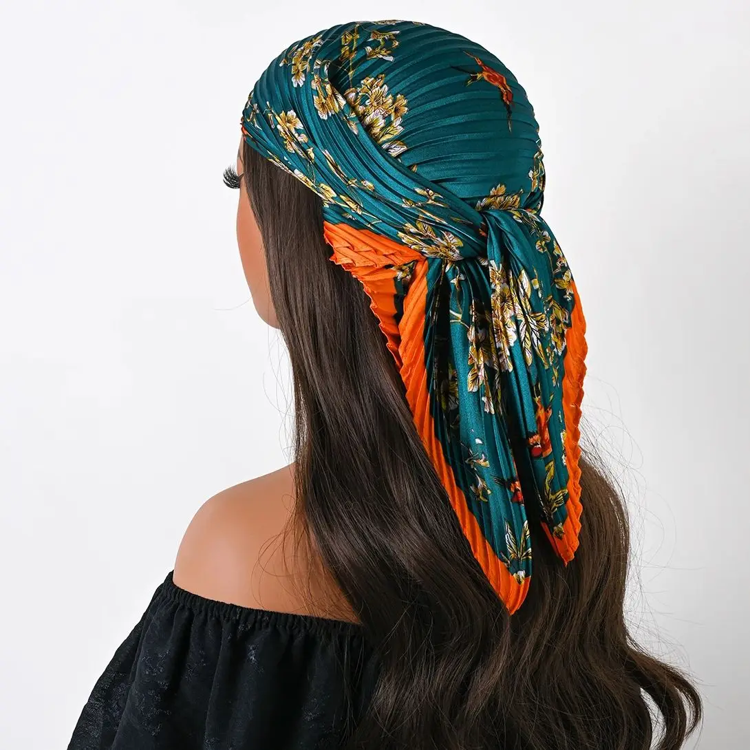 2025 Four Seasons New 70cm Silk Pleated Scarf Paisley Small Scarves Square Scarf Satin Neckerchief Decorative Headscarf Bandana