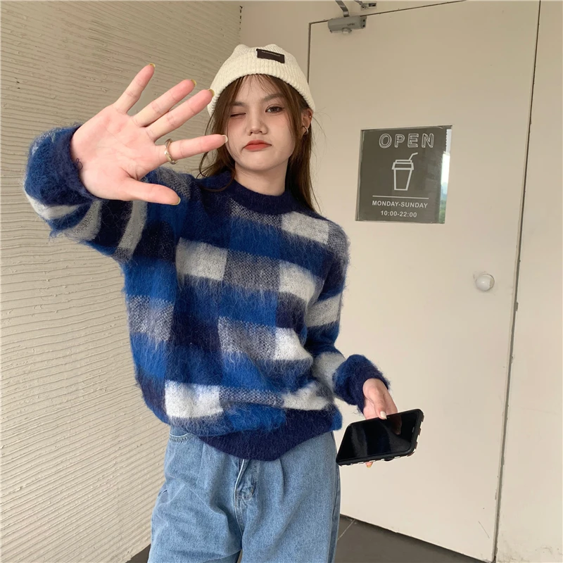 

2022 New Autumn And Winter Women's Contrast Plaid Slouchy Relaxed Long Sleeve Pullover Sweater Free Shipping