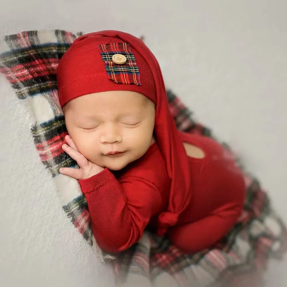 

New Newborn Full Moon Baby Studio Art Photography Clothing Baby Christmas Theme Design Soft Hat One Piece Red Set