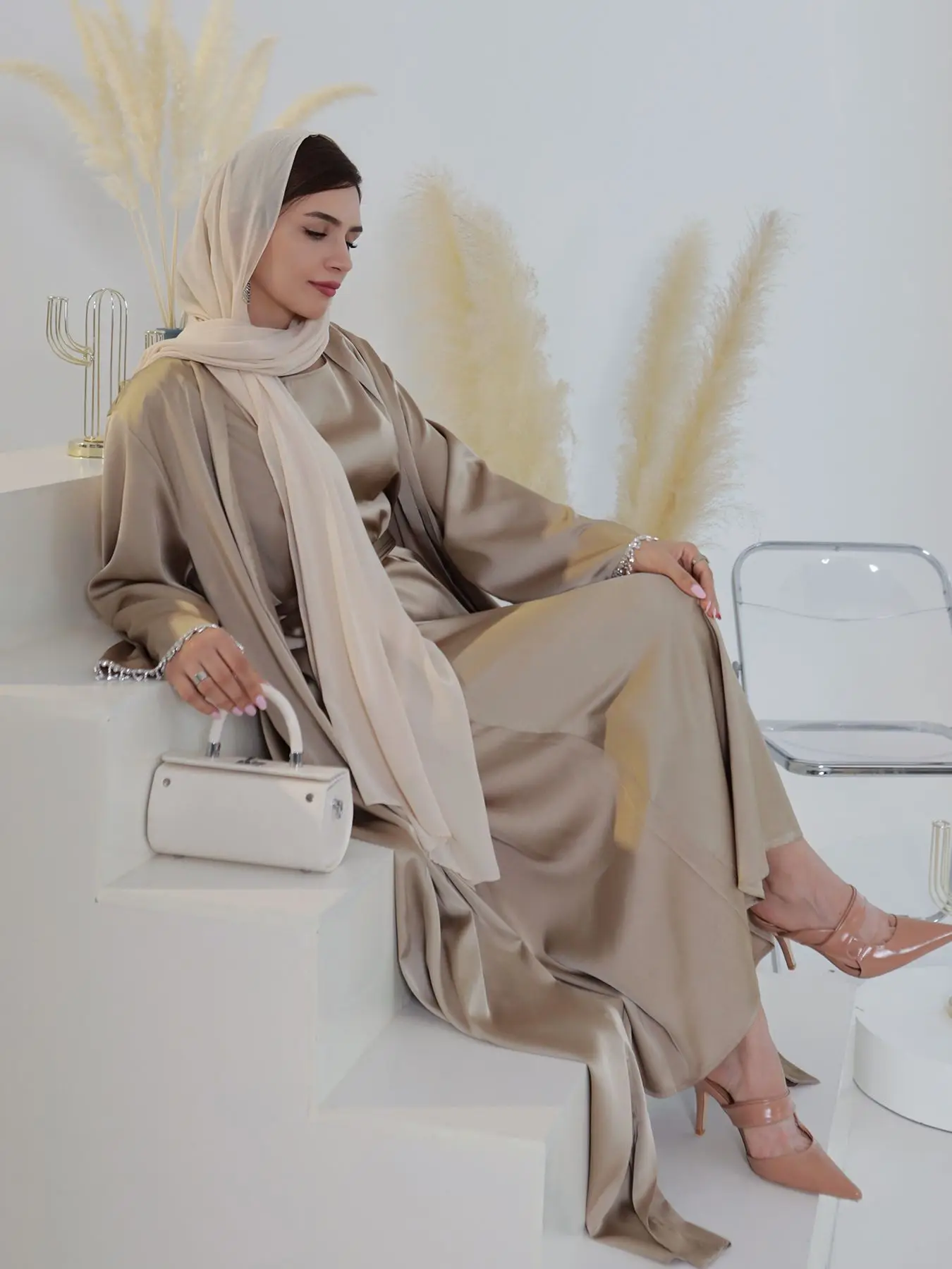 Latest Beading Kimono Muslim Robe Abaya Syari Female Full Length Tassel Muslim Abaya Worship Service Abayas Sets Wy1673