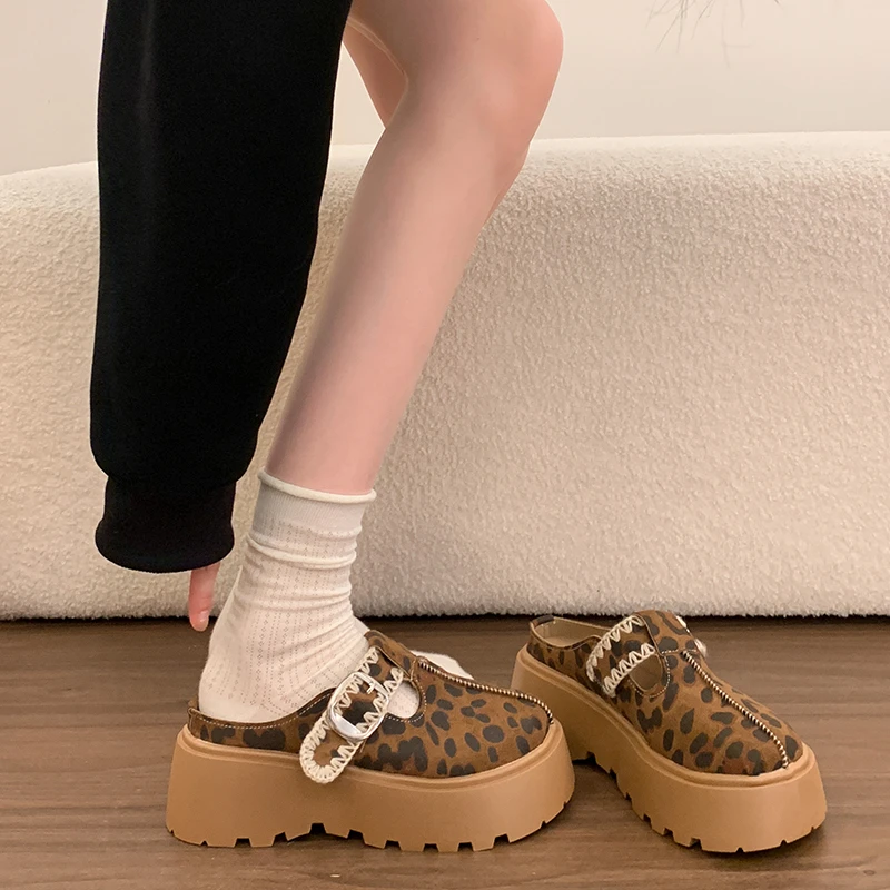 New Summer Faux Suede Leopard Print Buckle Strap Chunky Platform Mules Sandals Clogs Round Toe Casual Slippers Shoes_vogvips.com