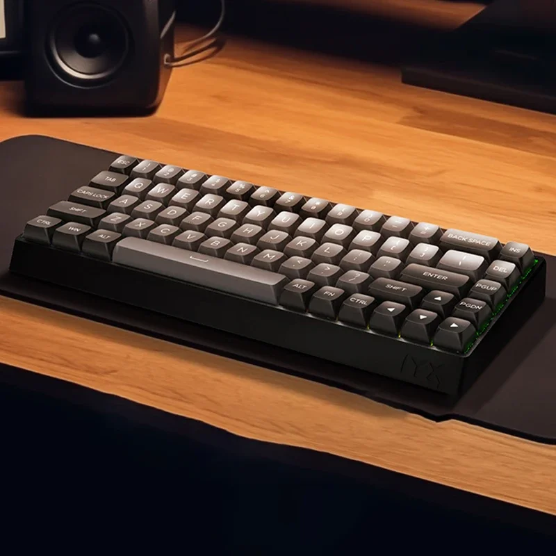 

IYX MU68 Gamer Hot Swappable Mechanical Keyboard Wired Magnetic Switch Keyboard RGB Backlit Keyboard E-sports Game Keyboard Gift