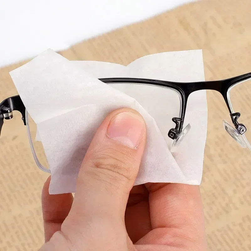 Anti-Fog Cleaner Wet Wipe Disposable Eyeglasses Cleaning Len Cloth Independent Packaging Screen Glasses Cleaning Tool 10/200pcs eyeglass cleaning cloth glasses cleaning wipes