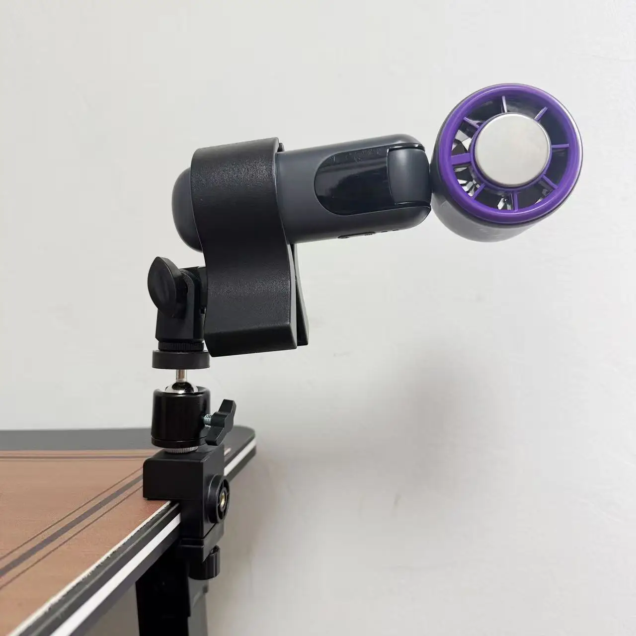 금속 데스크탑 마이크 스탠드, 탄성 클램프 포함, 360도 회전 가능한 데스크탑용 짐벌 클립