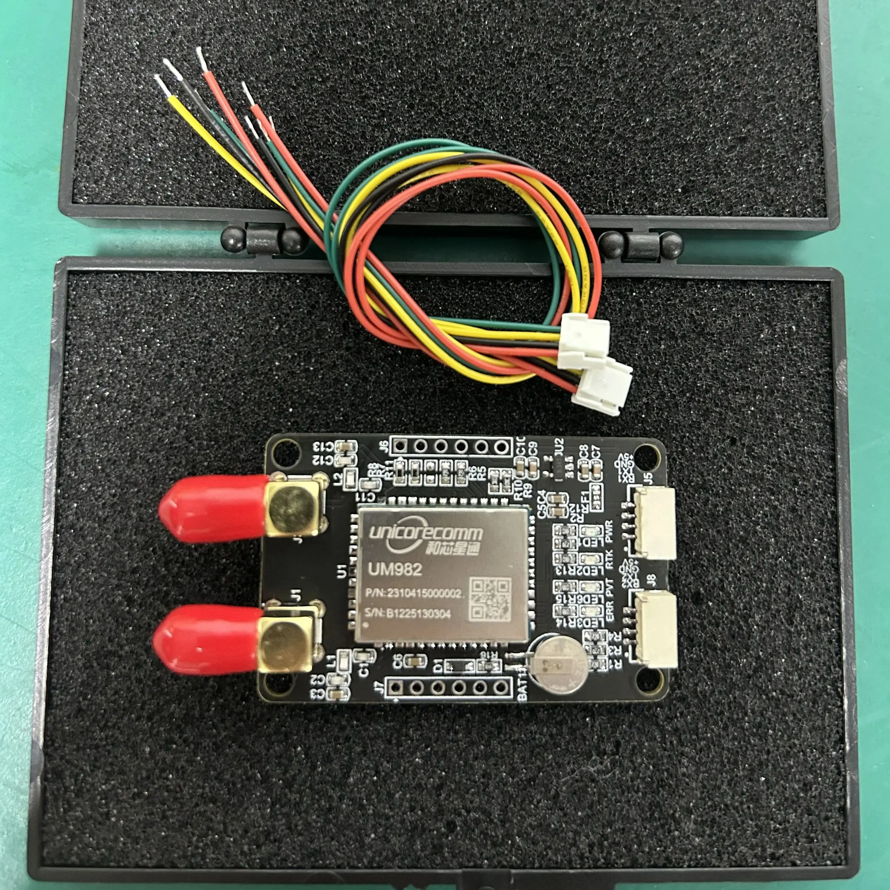 UM982 RTK differential centimeter-level positioning module GPS navigation module new supply receiver ZED-F9P GNSS board