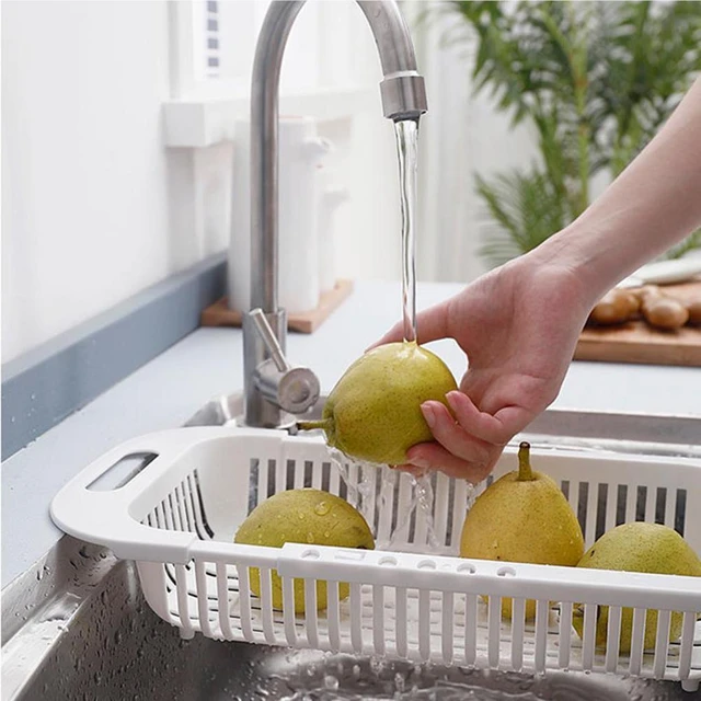 Colander Strainer Over The Sink, Retractable Kitchen Sink Basket - China  Colander Strainer Over The Sink and Sink Basket price