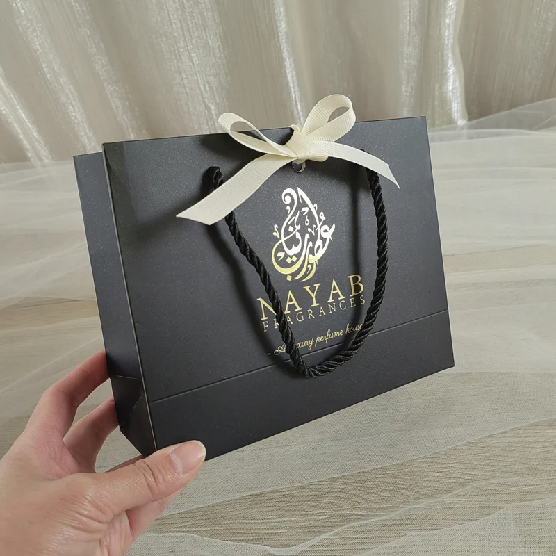 100x Paper Bag Gift Boxes Commodity Packaging Handbag Customize Logo With Frame ,Shopping Promotion Bags Wedding Gifts Wrapping 3 Sc72cedf99984450fb21f58271e8ba466O