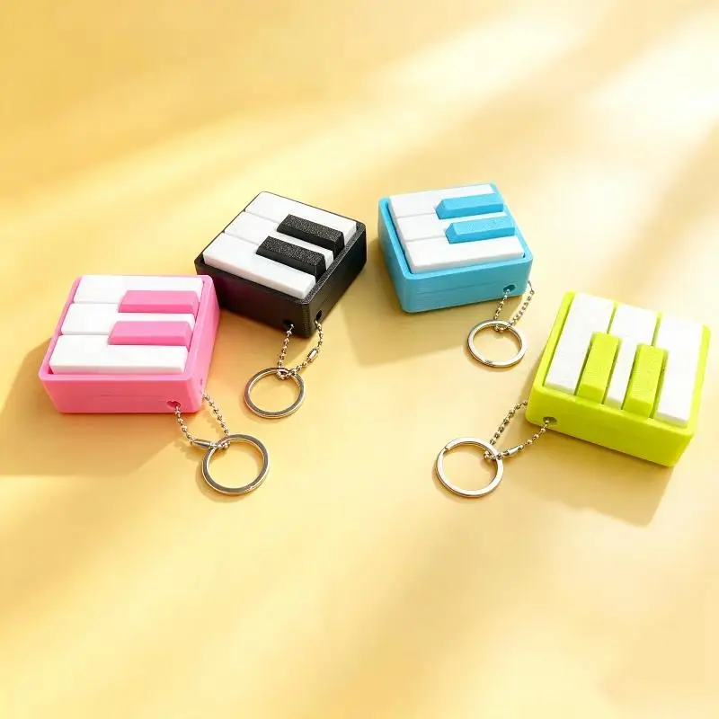 1 Stück Sensorischer Stressabbau-Schlüsselanhänger 3D-Gedrucktes Mini-Klavier-Keyboard Klicker Fidget-Spielzeug Büro-Schreibtisch-Deko Souvenir-Geschenk