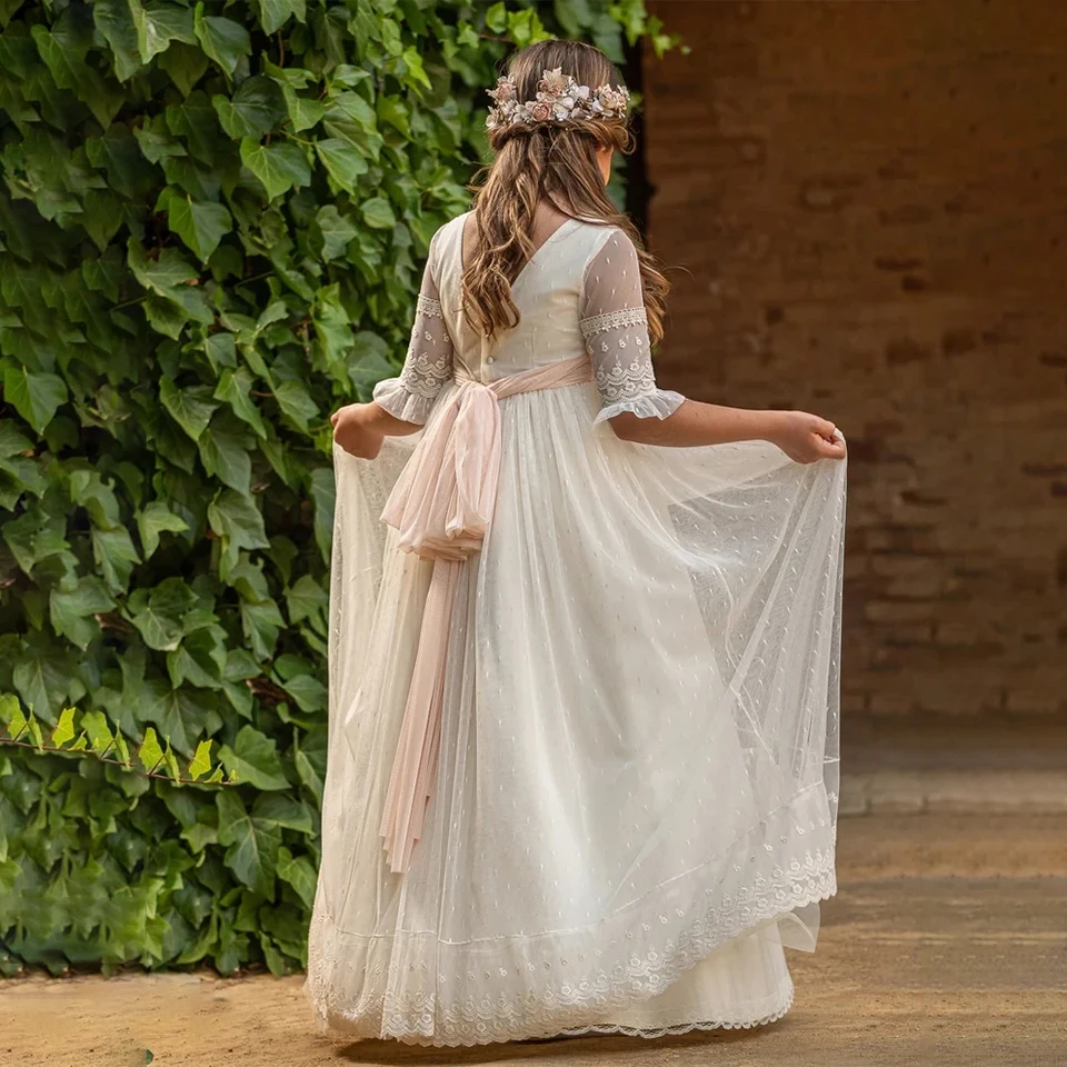 Elegantes Blumenmädchenkleid mit halben Ärmeln und Spitze in A-Linie für die Hochzeit 2026, O-Ausschnitt, Stickerei, Party, Kinder, Taufe, Erstkommunion – Detail 4