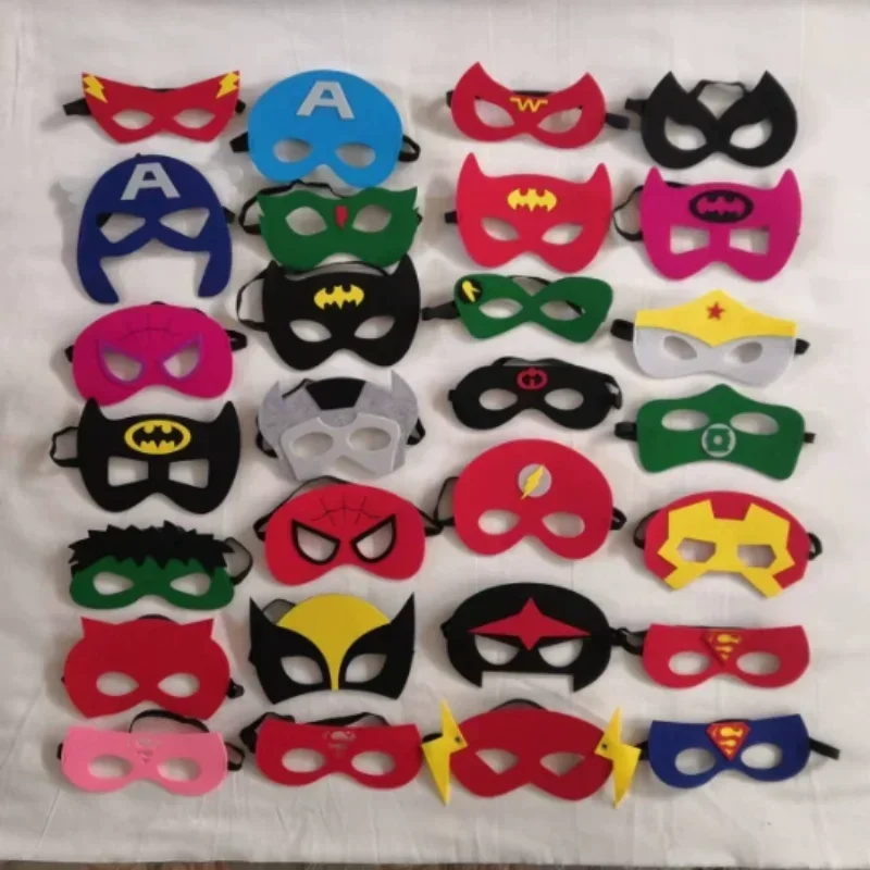 Máscaras de super-herói de Halloween para crianças, vestir fantasias, máscara cosplay, Natal, festa de aniversário, Kids Favor, 32, 28, 10 pcs por lote