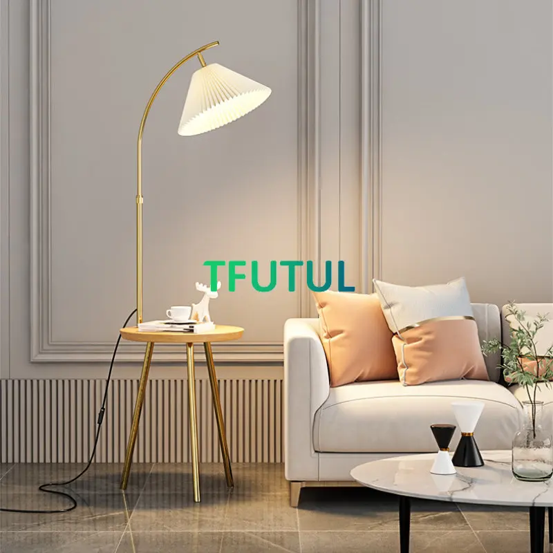 ������ �ܴ��� ���� Led �÷ξ� ����, �Ž� ���� ���� ���ĵ� ���̺� ���� ħ�� ħ�� �� ���� Ȩ ���׸���