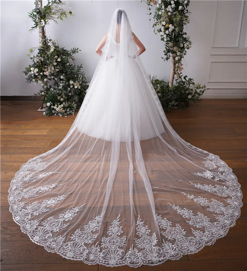 

LZPOVE Customized Cathedral One-Layer Wedding Veils Floor Length Lace Edge Long Luxurious Bridal Veil Applique Sequins With Comb