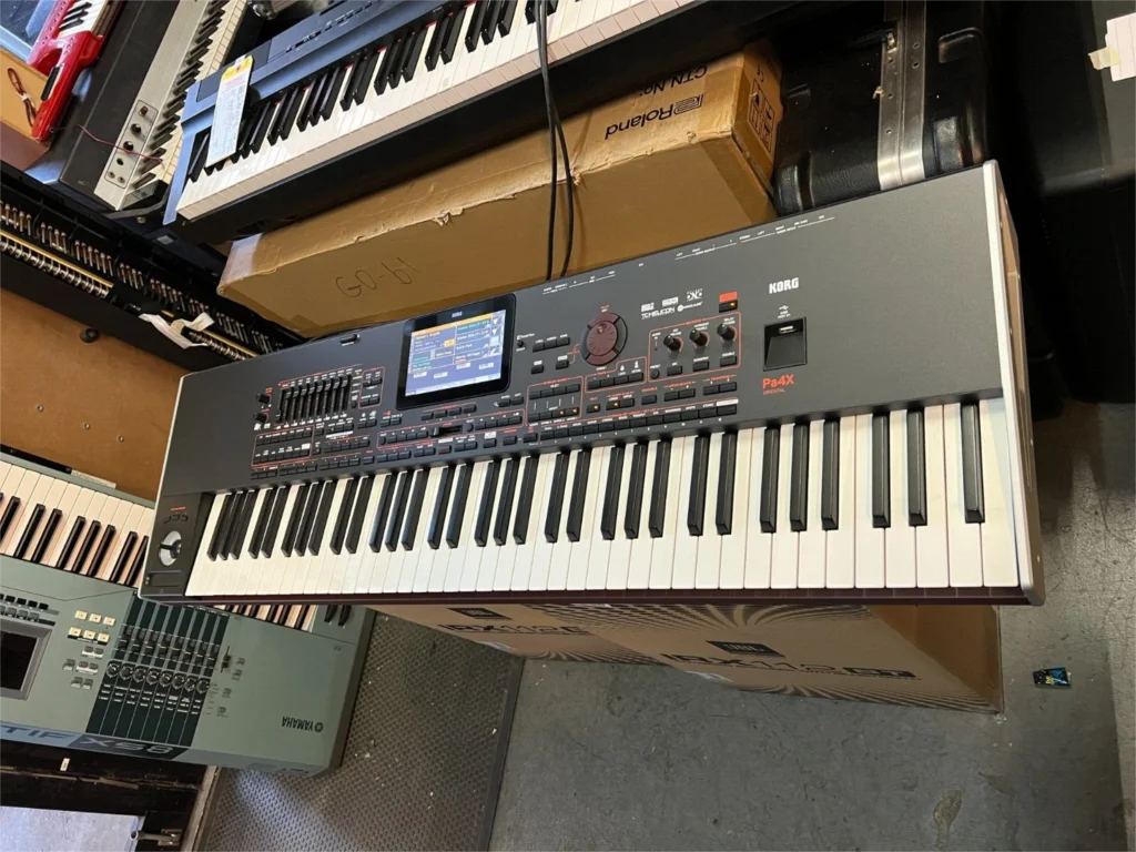 

Super Korg PA4X76 ORIENTAL ORT, PA4X 76 Key keyboard /Arranger /PA 4x 76 MINT ARMENS