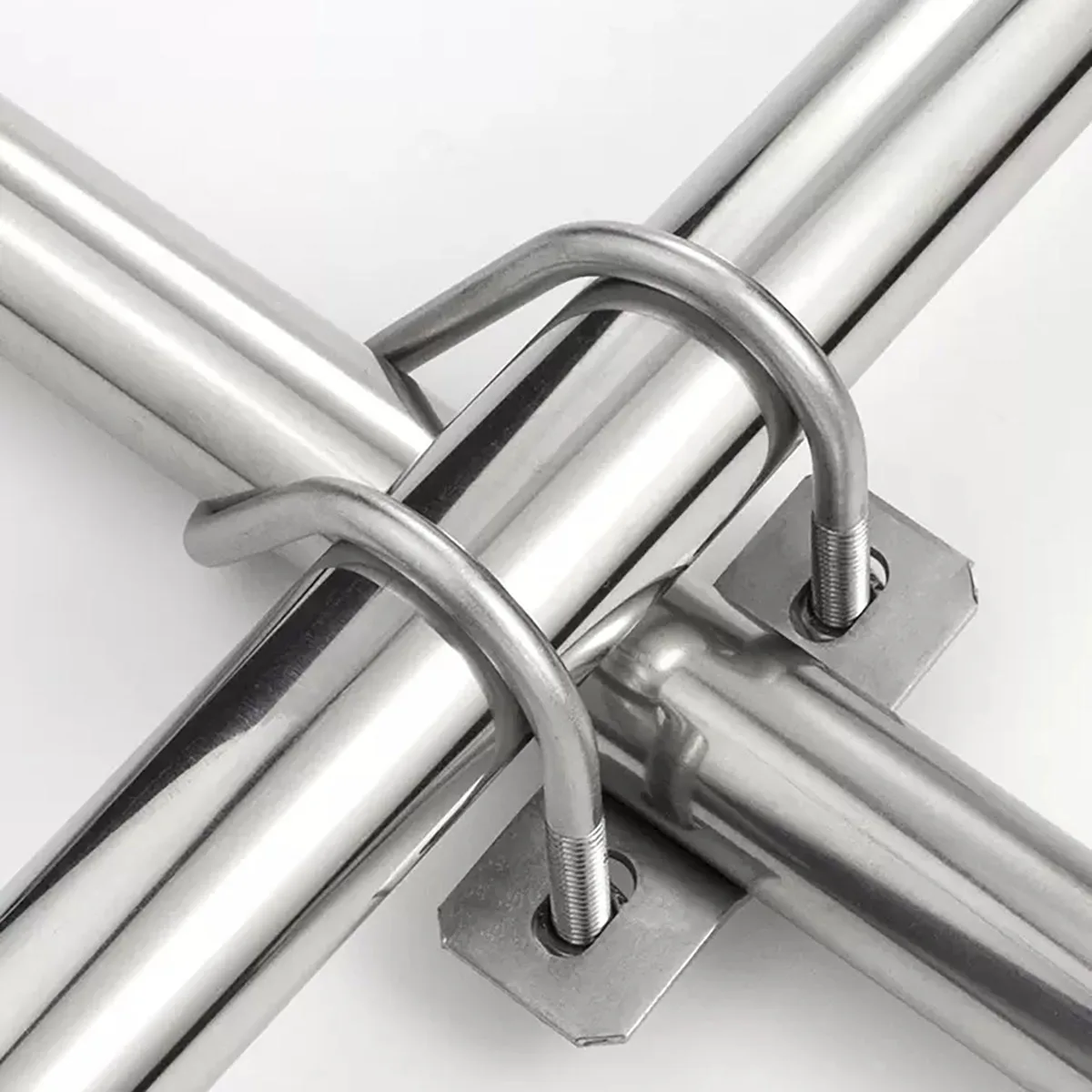 

304 Stainless Steel Double U-Shaped Clamp Screw / Pipe Clip