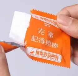 100 Piece/lot wet Wipes Customizable Printed Advertisement Wipe Disposable Mini Small Package hand clean Wipes towel oem