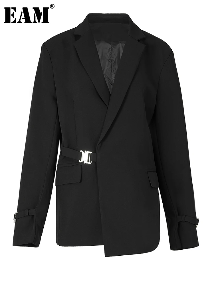 

[EAM] Women Black Metal Buckle Big Size Irregular Blazer New Lapel Long Sleeve Jacket Fashion Tide Spring Autumn 2024 1DF6409