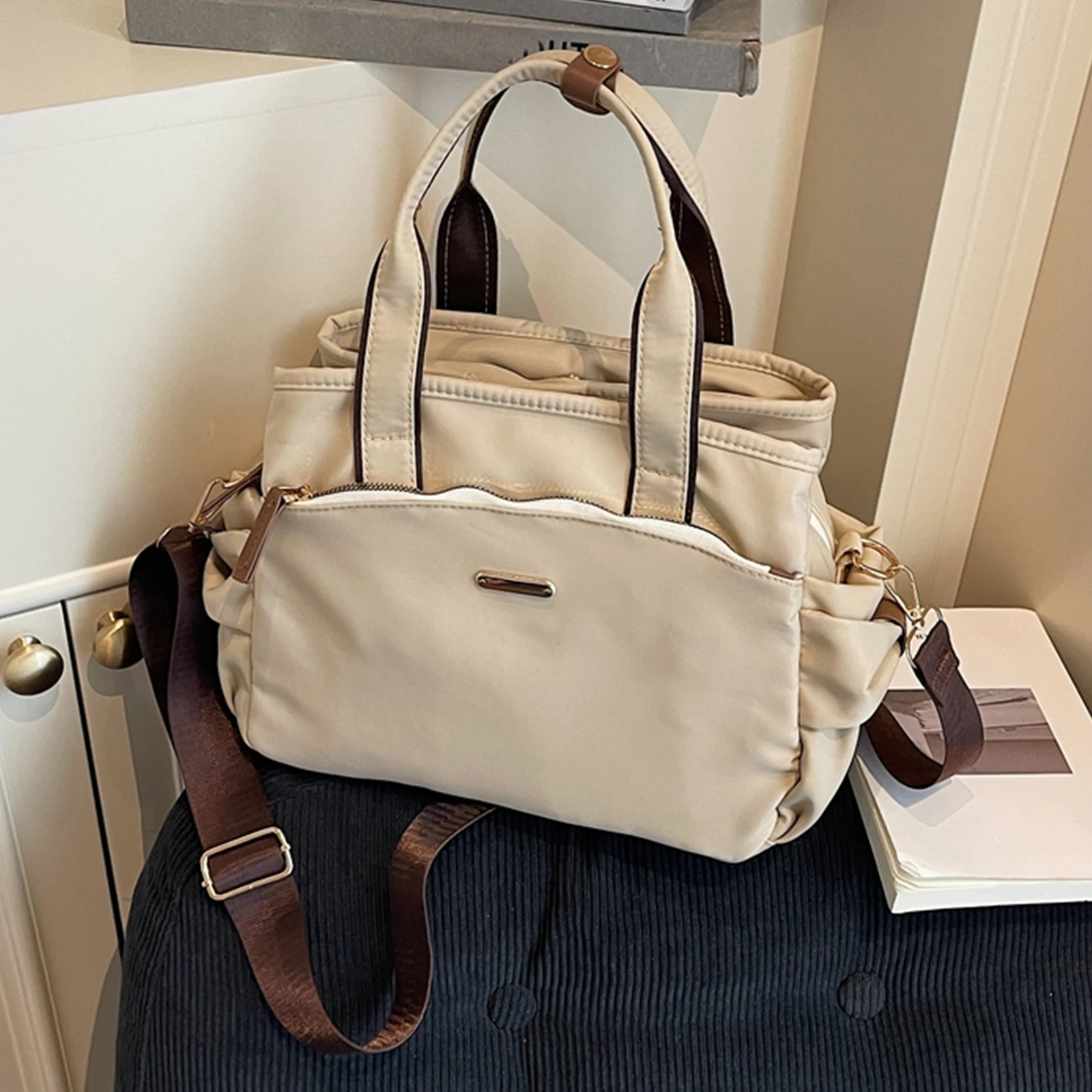 Women Nylon Solid Color Shoulder Bag Adjustable Straps Multi-Layer Handbag Large Capacity Shoulder Bag for School Work Daily Use