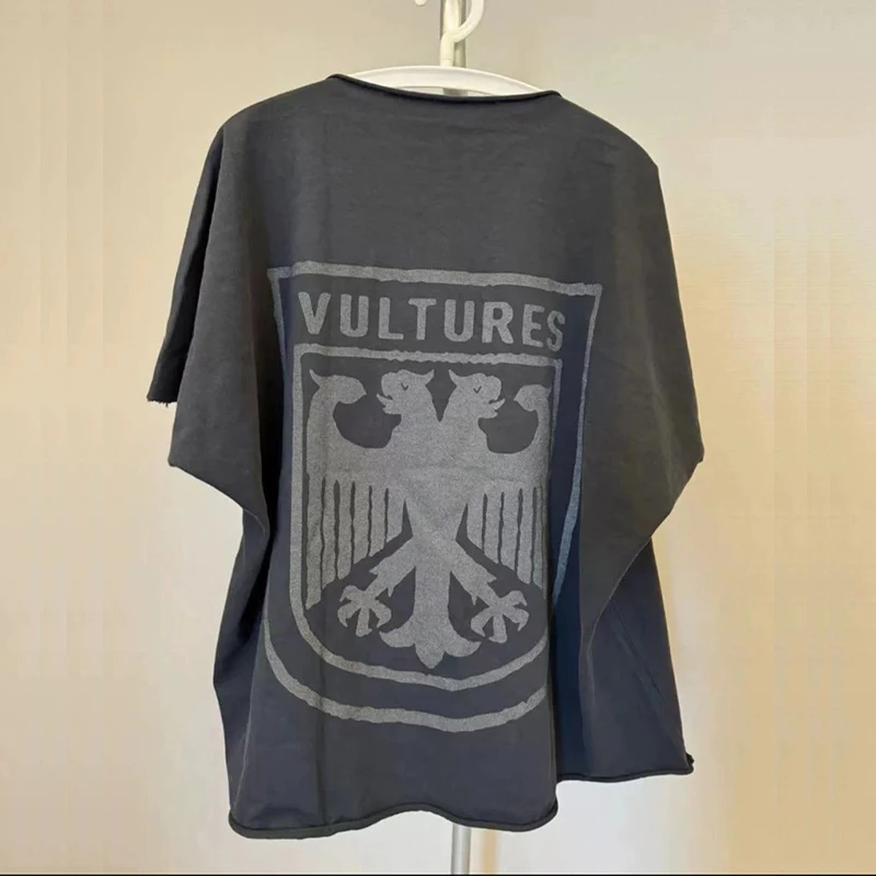 yzy  VULTURES 　Tシャツ New Yeezy YZY Vultures Kanye West Box T-Shirt Short Sleeve