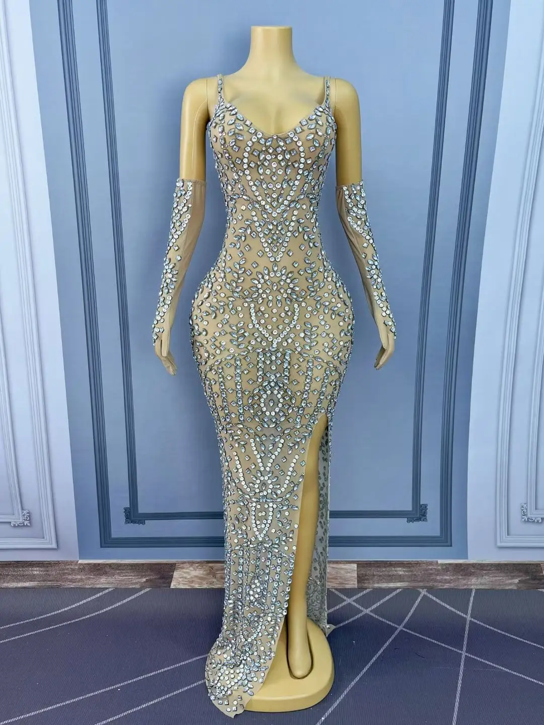 Sparkly Crystals Wedding Dress With Gloves Luxury Elegant V Neck Long Dress  Gala Prom Red Carpet Sexy Evening Dress Xingyunzuan