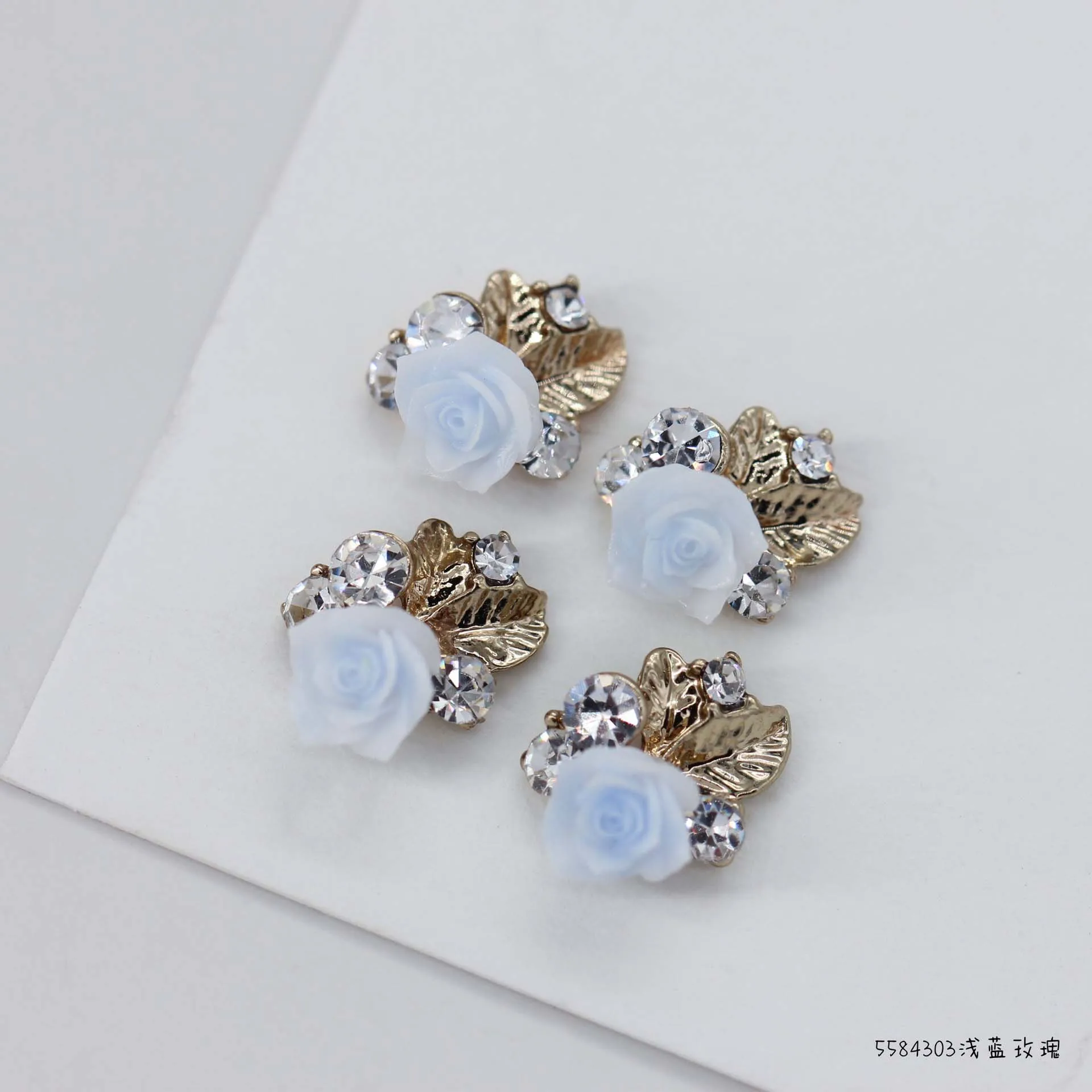 Elegant Gold Rhinestone Flower Nail Charms - 3D Crystal Nail Art Accessories