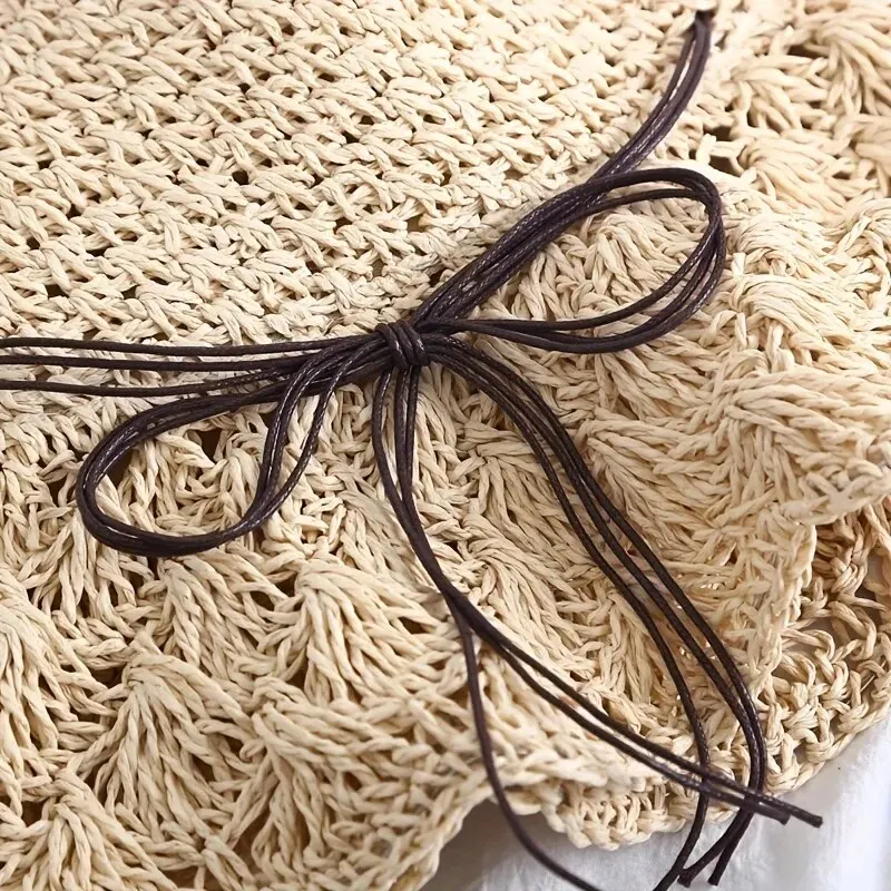 New Women Casual Travel Supply Sun Protection Beach Hat Raffia Straw Hat Bowknot Rope Decoration Straw Hat