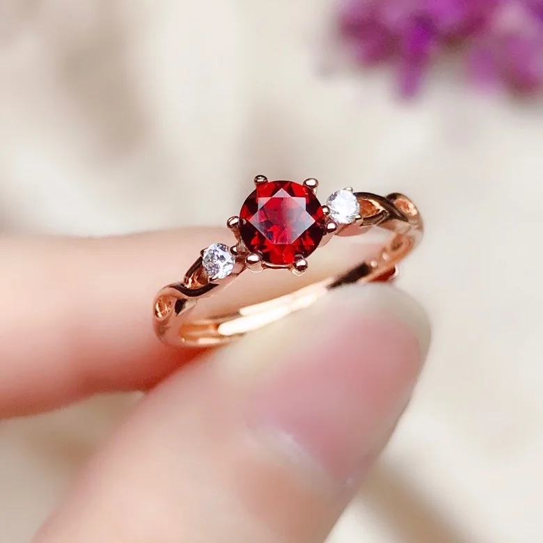 

18K Gold Plating Blood Red Garnet Ring 0.5ct 5mm VVS Grade Natural Garnet Silver Ring 925 Silver Gemstone Jewelry