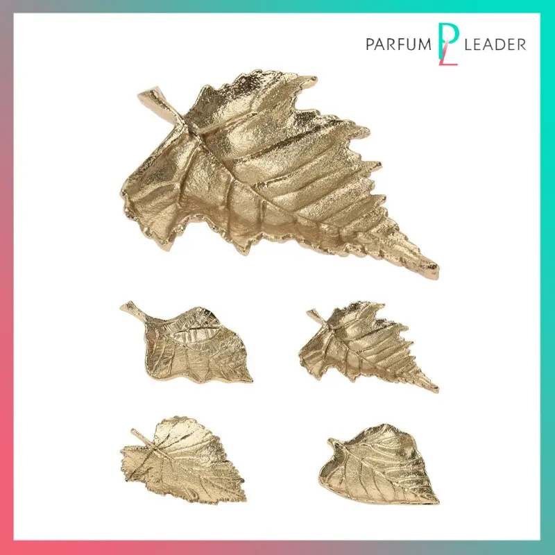 Plate decorative home collection black &amp gold leaf shape 12x9x1.5 cm 1 PCs | Дом и сад