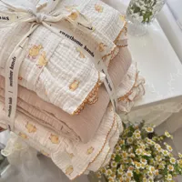 Parure de lit 4 pièces style princesse à volants, motif floral vintage en mousseline de coton, pour filles et enfants, comprenant housse de couette, drap plat et taies d'oreiller 4