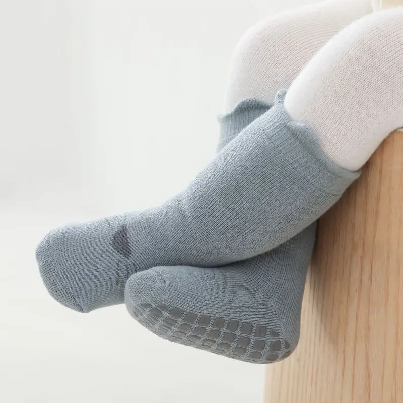 

3 пары/партия, детские Нескользящие хлопковые носки с мультяшным медведем