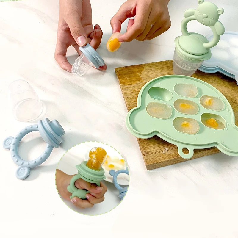 2pcs Bear Set Bites Fruit Feeder Breastfeeding Freezer Tray Food Soup Silicone Freezer Tray Silicone Popsicle Moulds fruit food feeder