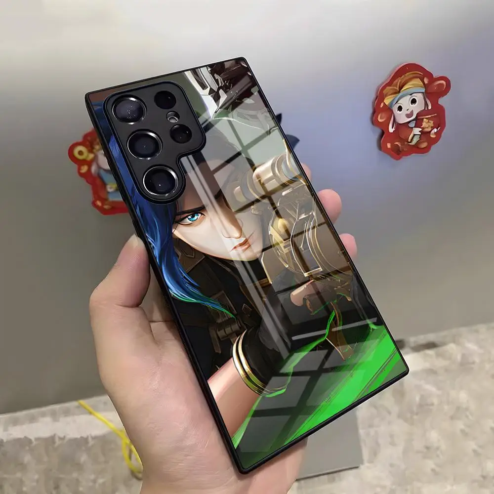 Arcane Vi and Caitlyn Themed Glass Phone Case