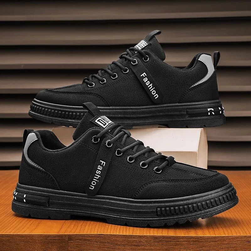 Casual shoes men's spring and autumn breathable versatile trendy work lightweight sports board