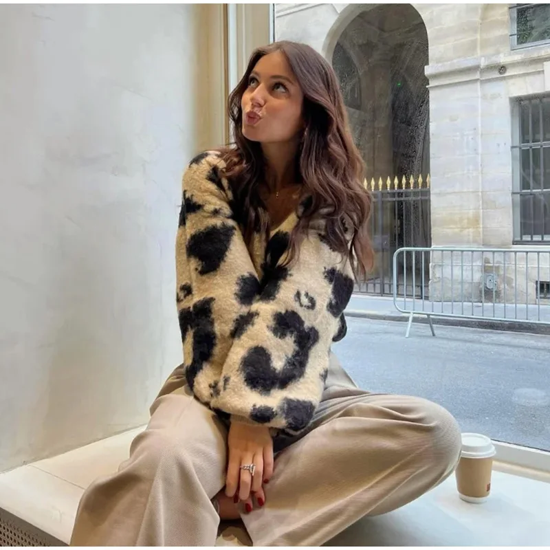 Retro Knitted Leopard Cardigan Women Casual V-neck Soft Open Sweaters Female Autumn Versatile Elegant High Street Knitwear