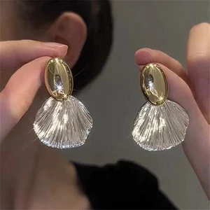 Fashion Gold Silver Color Big Metal Shell Drop Earrings for Women Geometric Irregular Vintage Simple Earrigns Jewelry Party Gift