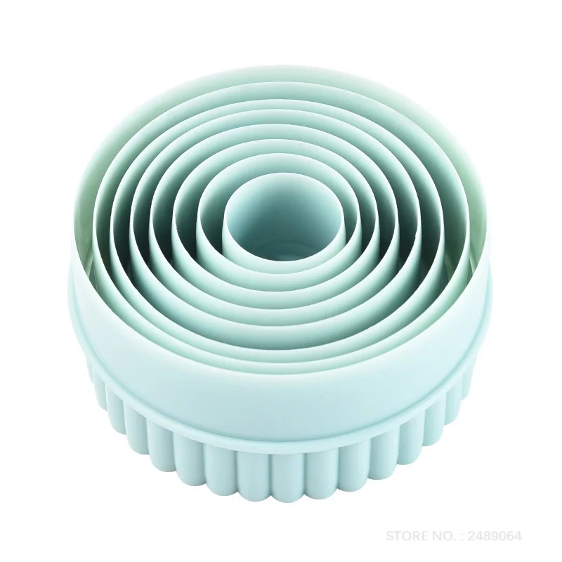 Description Picture 5 of item8Pcs Set DIY Cookie Cutter Round Wave Lace PP Biscuit Tool Cake Decorating Fondant Cutter Kitchen Dumplings Baking Pastry Tools