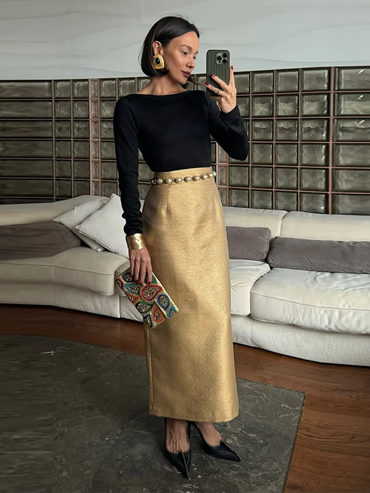 Neue Charmante Damen-Outfits: Trägerlose Taillenbetonte Tube-Tops und Lange Röcke für den Frühling – Detail 24