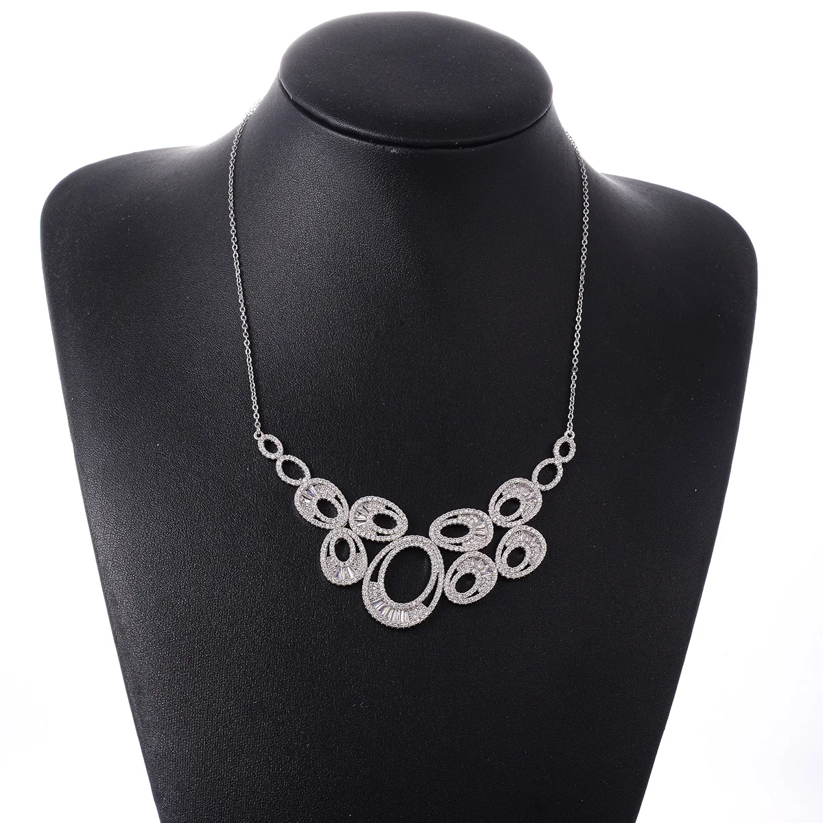 Necklace Autumn Women Modern Minimalist Style Grace Cubic Zirconia Copper Feast Ball Wedding