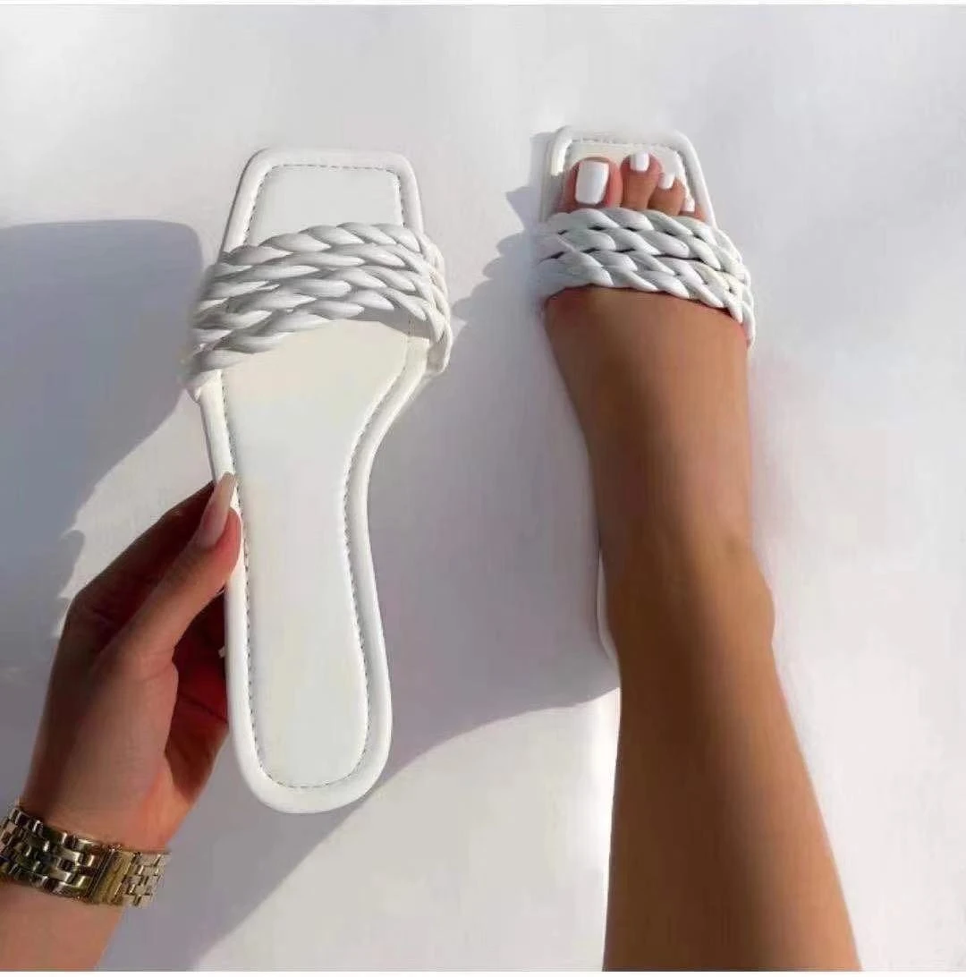 

New Fashion Weave Slippers Women Square Toe Flat Casual Shoes Women Slide 2022 Summer Flip Flops Beach Sandal Slipper Big Size43