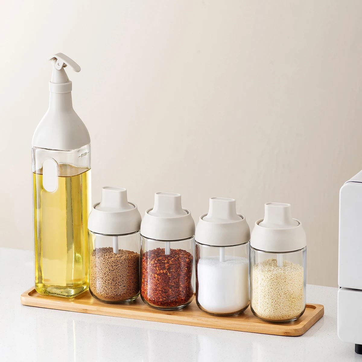 WMMO Seasoning Jar with Integrated Spoon Cover Food Grade Lead-free Soda-lime Glass Kitchen Salt and Spice Storage Jar